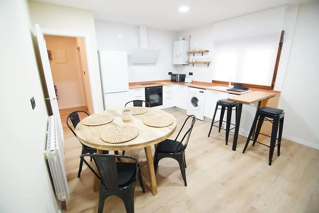 Apartamentos 2K - Apartamento En Muelle Olabeaga Bilbao Apartman